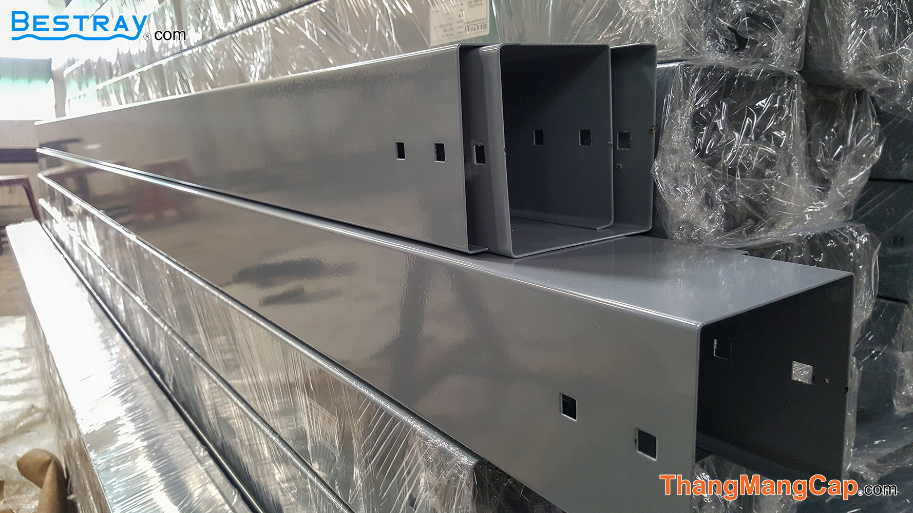 Máng cáp sơn tĩnh điện (màu đen)