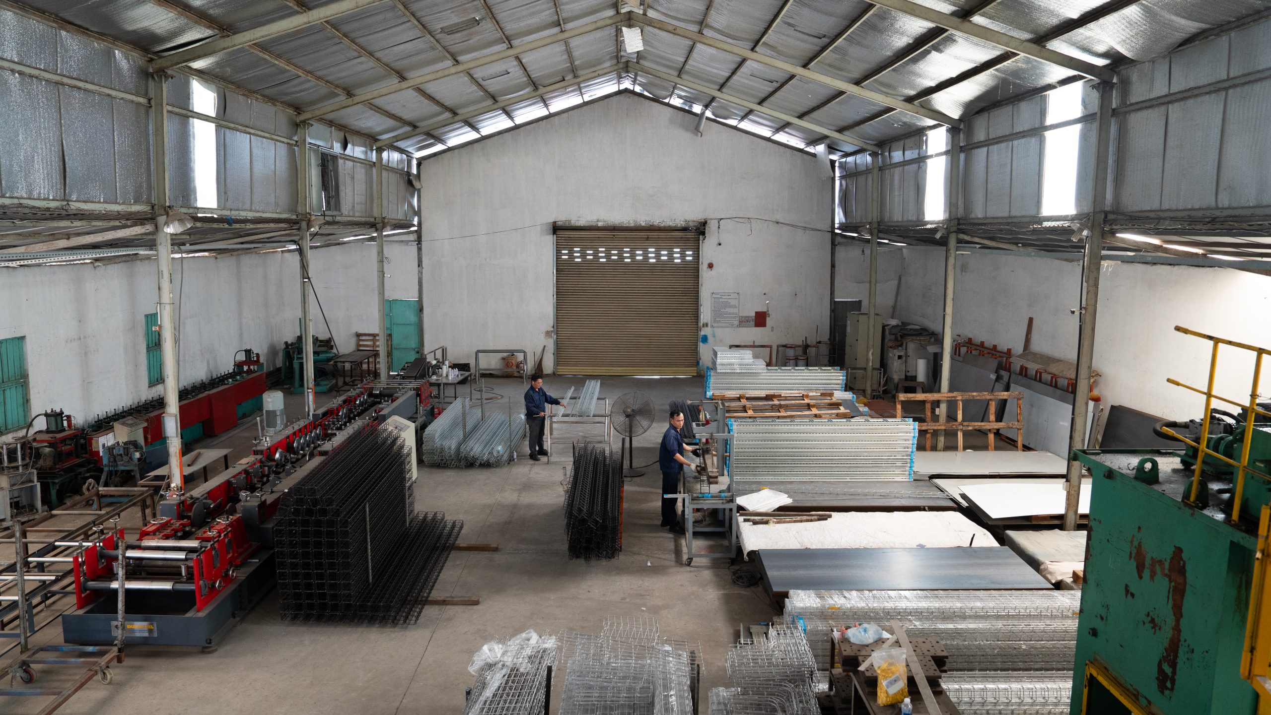 nhà xướng thang máng cáp