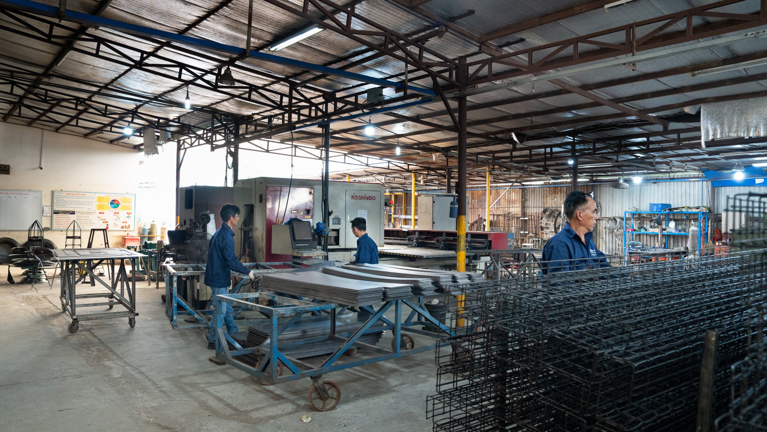 nhà xướng thang máng cáp