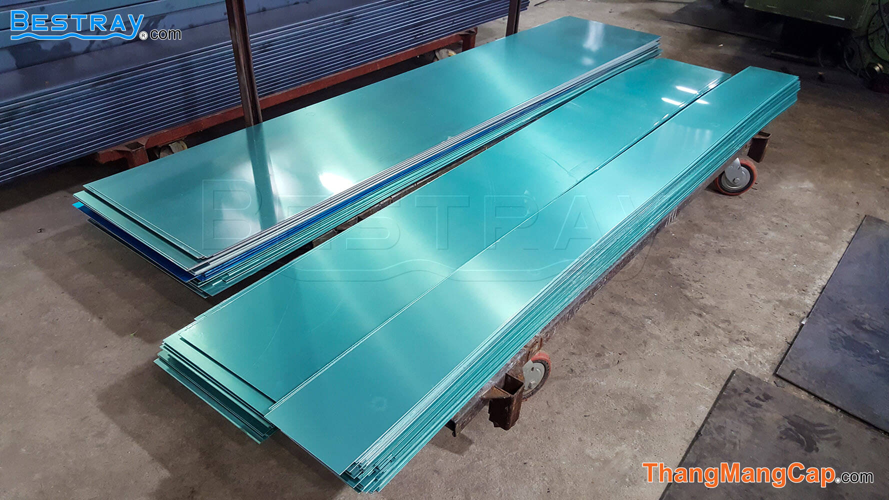 sản xuất phôi máng cáp