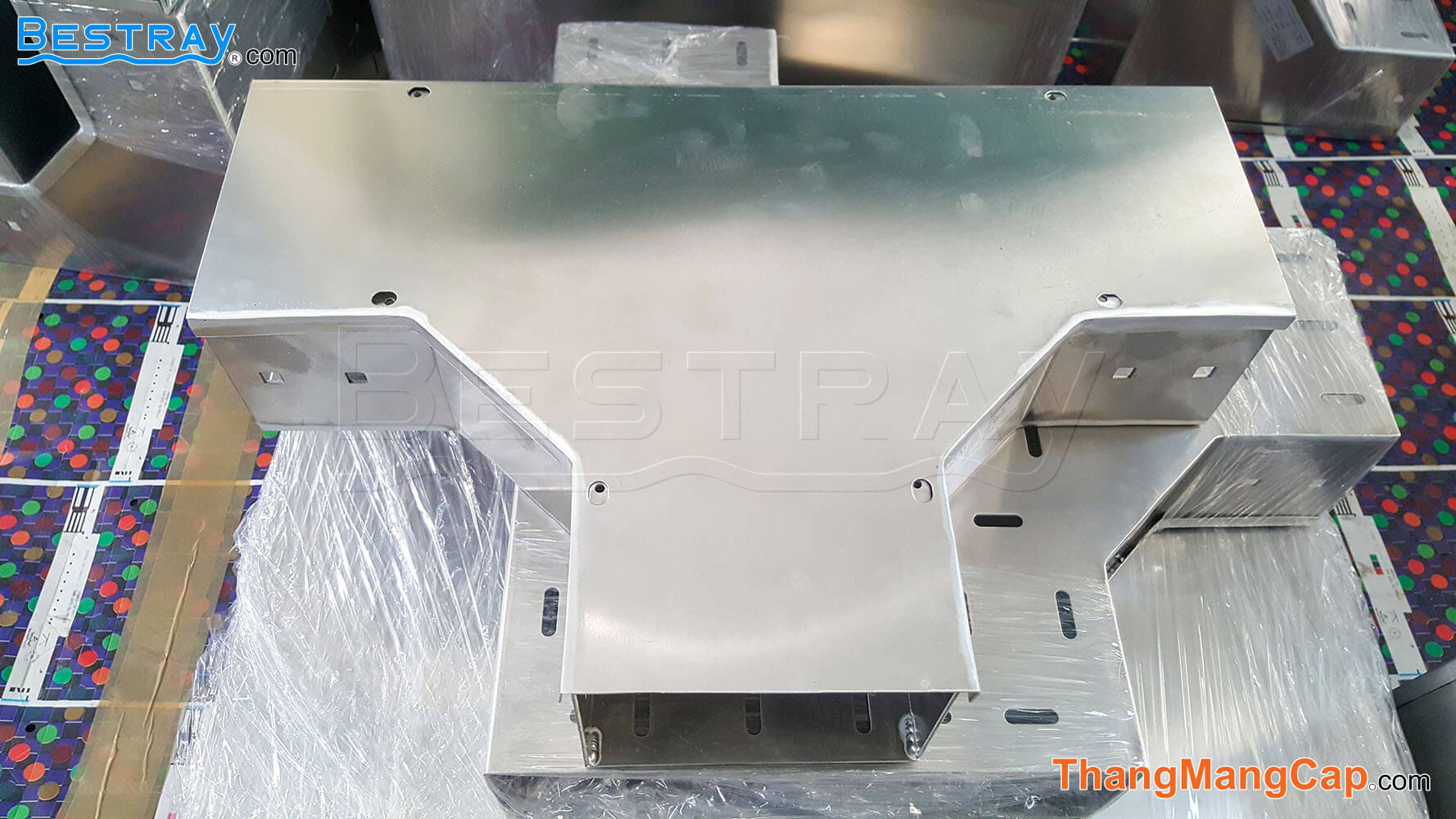 thang-mang-cap-a47-42 co ngang